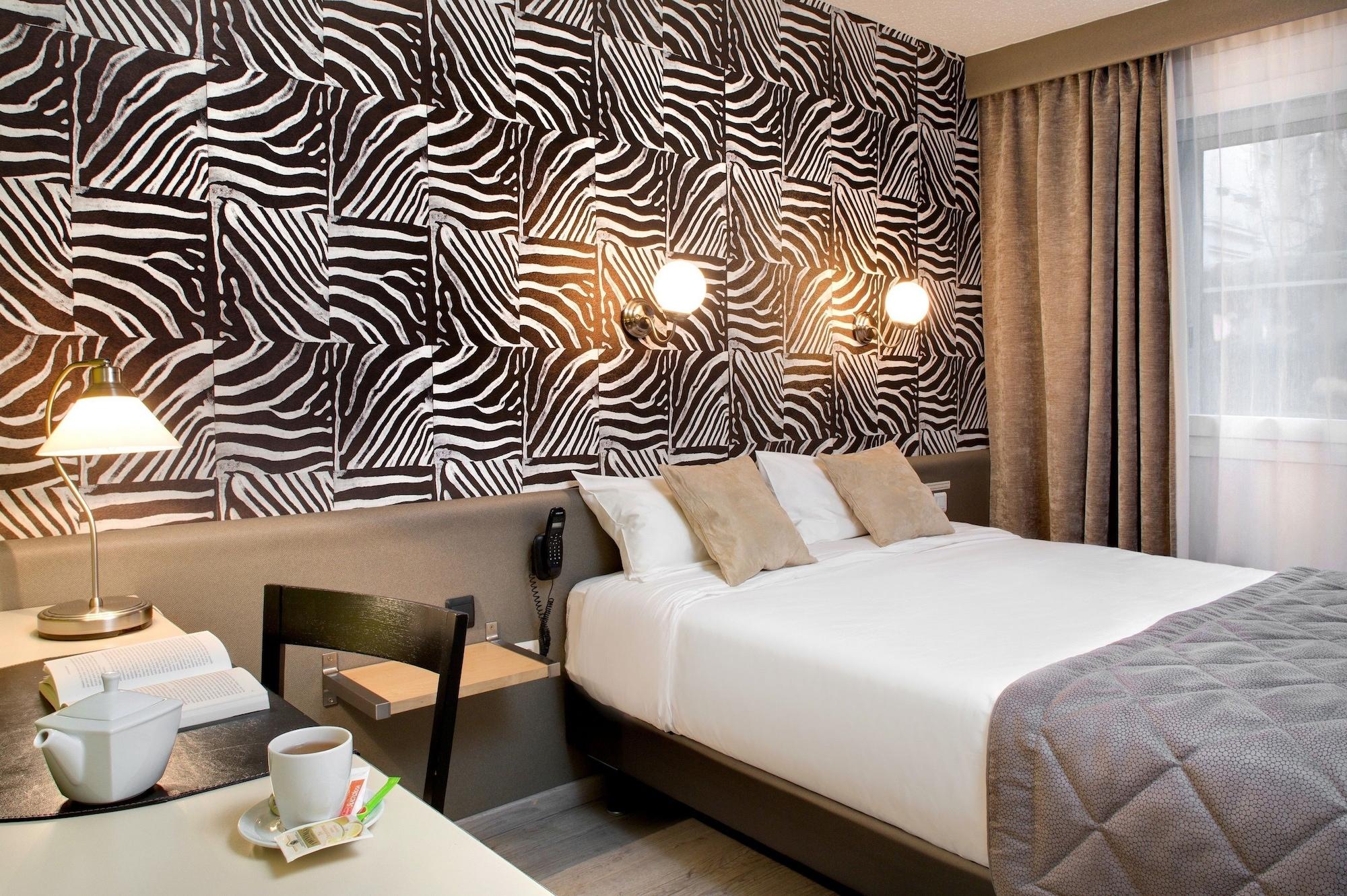 Logis Hotel Du Midi - Saint Etienne Sud 외부 사진
