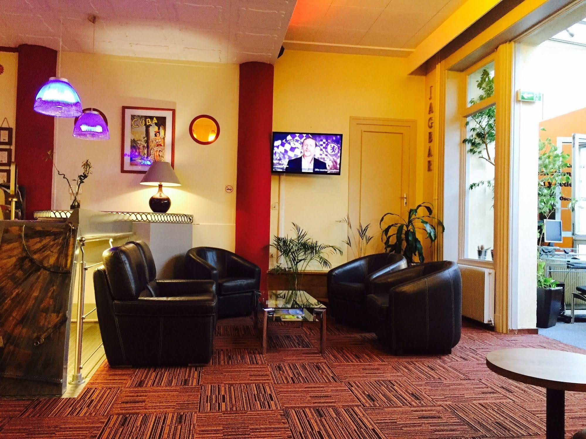 Logis Hotel Du Midi - Saint Etienne Sud 외부 사진