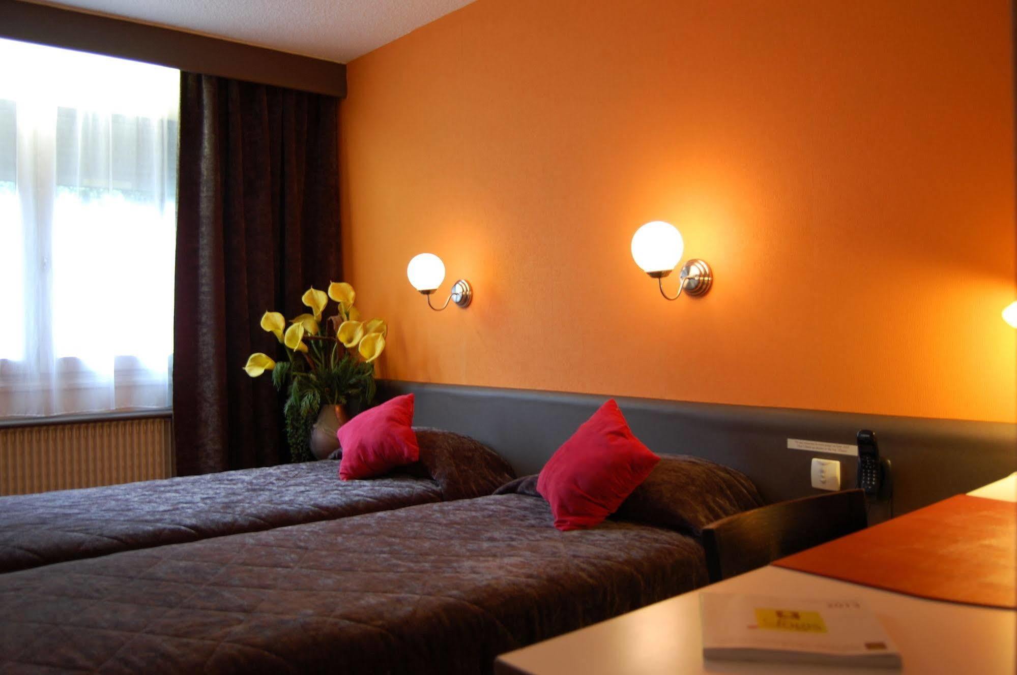 Logis Hotel Du Midi - Saint Etienne Sud 외부 사진